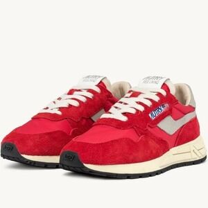 Autry Reelwind red trainers